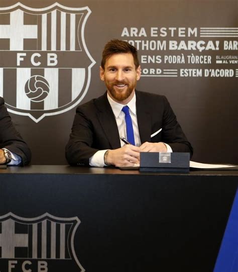 lionel messi fc barcelona contract news